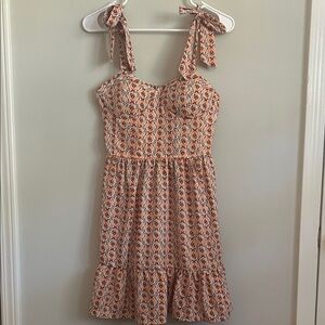 Women’s Elegant Geometric Tie-Strap Dress